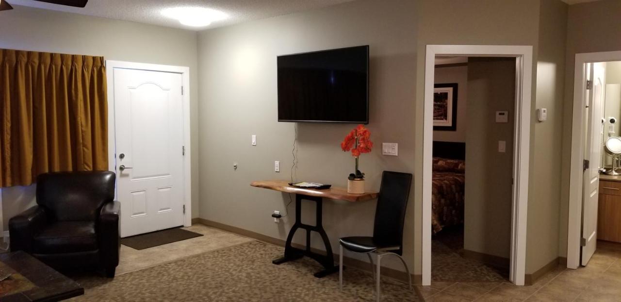Alberta Beach Inn And Suites 외부 사진