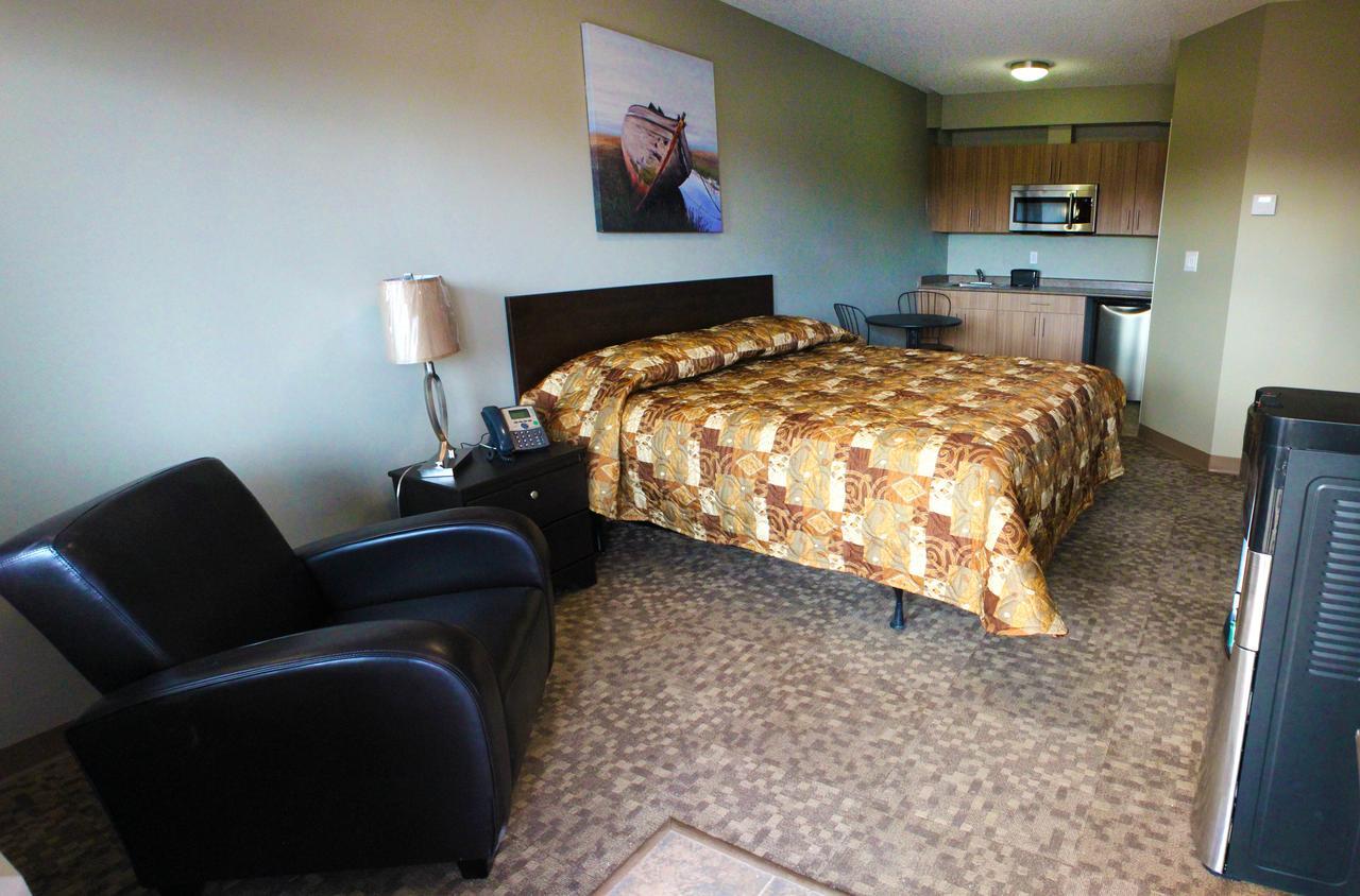Alberta Beach Inn And Suites 외부 사진